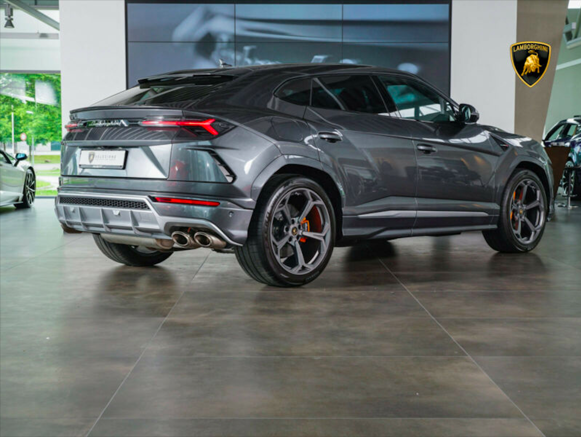 LAMBORGHINI URUS | supersportovní SUV | coupé | skladem | nákup online | virtuální autosalon | super cena | nákup online | www.autoibuy.com